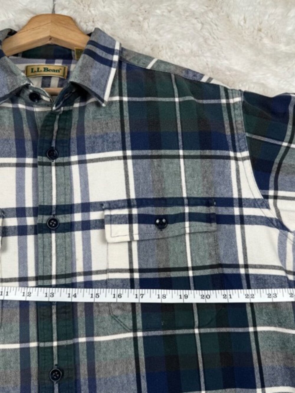 Vintage LL Bean Plaid Button Up Shirt Men's Large Jamaica Made Green Blue Cotton - Picture 5 of 7